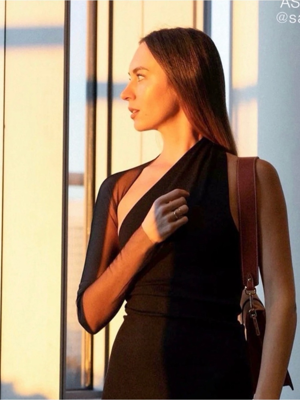 Black One-Shoulder top
